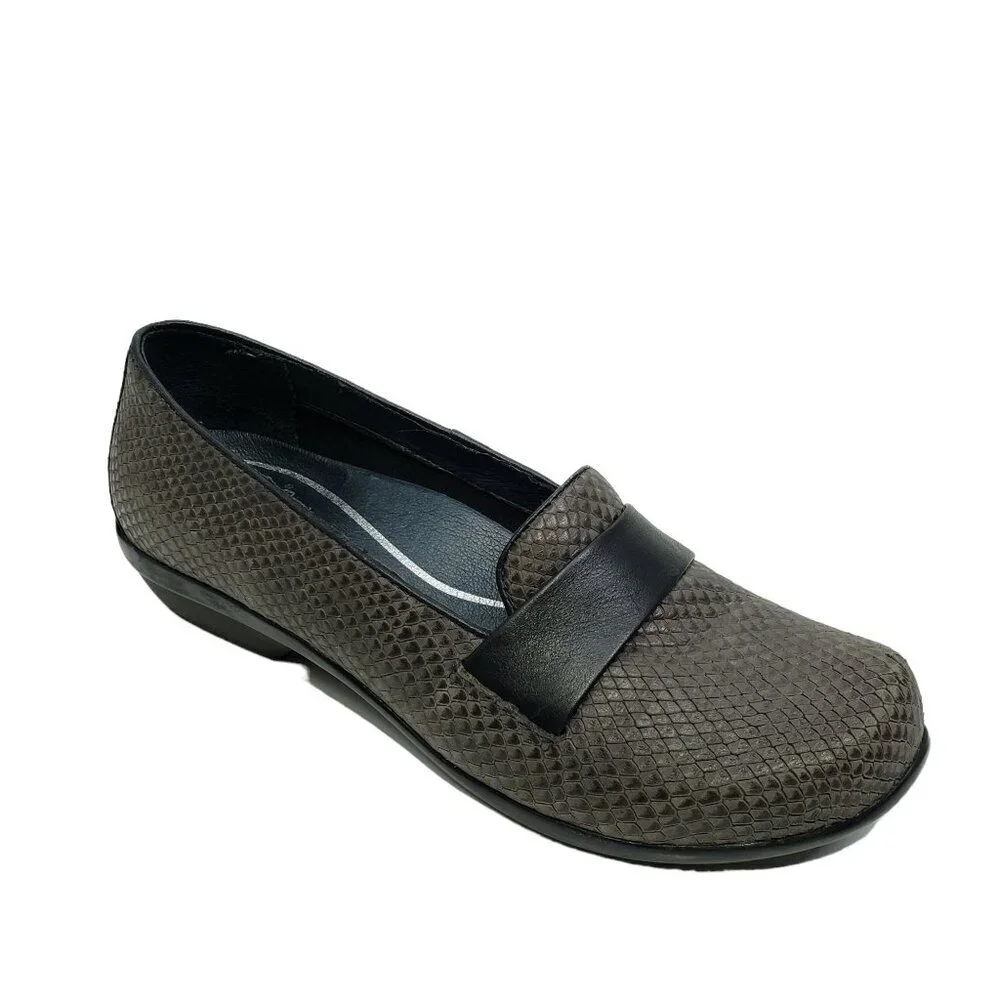 Dansko Loafers Oksana Marseille Casual Walking Shoes Snakeskin Print Size 37 6.5